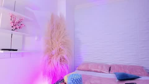 Snapshot of aylinlove_ chatting on June 30, 2026, 11:22 am aylinlove_ online show from June 30, 2026, 11:22 am