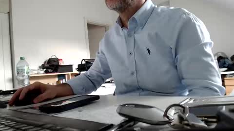 Snapshot of aylinniyerim chatting on November 19, 2025, 9:42 am aylinniyerim online show from November 19, 2025, 9:42 am