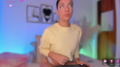 Snapshot of aylinz chatting on April 12, 2026, 6:24 pm Alish online show from April 12, 2026, 6:24 pm