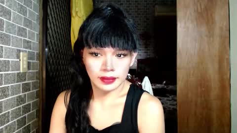 aymkyline online show from December 1, 2025, 2:11 pm