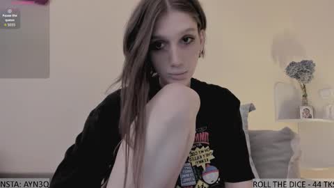 AYNEK        fansly  online show from November 23, 2025, 5:46 pm