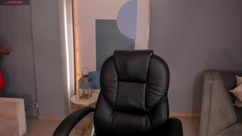 Ayshel online show from September 13, 2025, 2:44 am