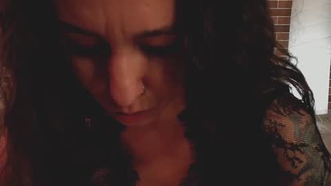 Snapshot of azaliaswallows chatting on December 7, 2024, 4:03 pm azaliaswallows online show from December 7, 2024, 4:03 pm