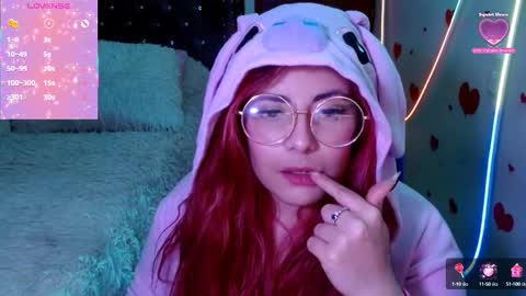 Snapshot of azamy_12 chatting on February 22, 2025, 11:13 pm Amanda online show from February 22, 2025, 11:13 pm