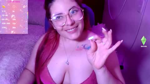 Snapshot of azamy_12 chatting on March 7, 2025, 3:19 am Amanda online show from March 7, 2025, 3:19 am