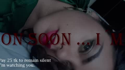 Snapshot of azaraonyx chatting on June 1, 2026, 12:18 pm Goddess Azara online show from June 1, 2026, 12:18 pm