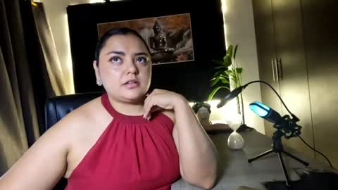 Snapshot of azaraonyx chatting on July 1, 2026, 2:51 pm Goddess Azara online show from July 1, 2026, 2:51 pm