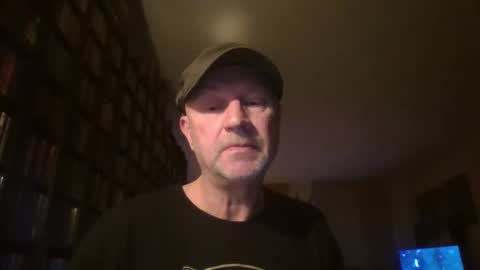 Snapshot of azazel666 chatting on January 6, 2026, 4:32 pm azazel666 online show from January 6, 2026, 4:32 pm