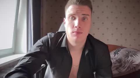 Snapshot of azazelmax chatting on September 19, 2025, 8:49 am azazelmax online show from September 19, 2025, 8:49 am