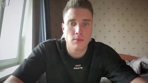 Snapshot of azazelmax chatting on September 20, 2025, 1:56 pm azazelmax online show from September 20, 2025, 1:56 pm