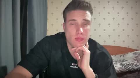 Snapshot of azazelmax chatting on October 4, 2025, 10:08 pm azazelmax online show from October 4, 2025, 10:08 pm