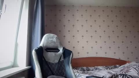 Snapshot of azazelmax chatting on October 17, 2025, 8:17 am azazelmax online show from October 17, 2025, 8:17 am