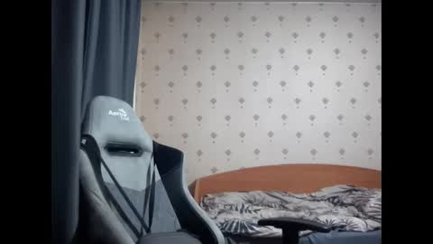 Snapshot of azazelmax chatting on October 23, 2025, 4:17 pm azazelmax online show from October 23, 2025, 4:17 pm