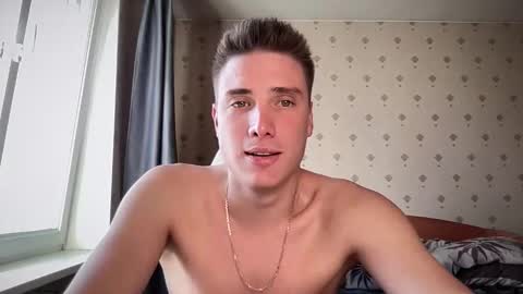 Snapshot of azazelmax chatting on November 5, 2025, 8:47 am azazelmax online show from November 5, 2025, 8:47 am