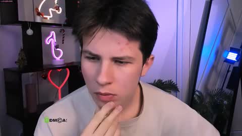 azen_rush online show from January 14, 2026, 5:46 am