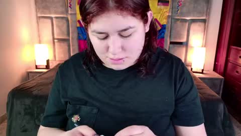 Snapshot of azul_veraa chatting on June 12, 2026, 12:15 pm Azul online show from June 12, 2026, 12:15 pm