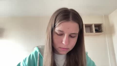 Niki online show from June 17, 2026, 4:08 pm