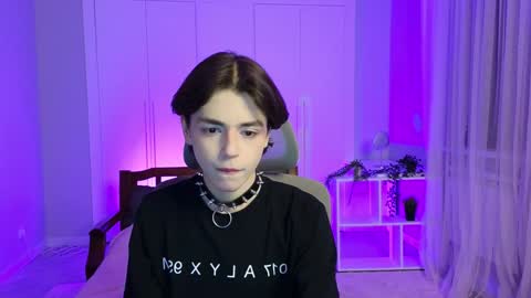 Elios online show from December 29, 2024, 6:27 pm