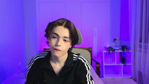 Elios online show from January 11, 2025, 6:33 pm