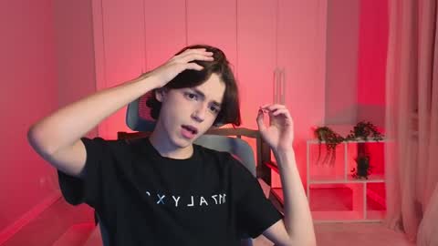 Elios online show from January 16, 2025, 5:33 pm