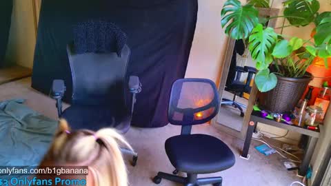 b1gbanana online show from January 22, 2025, 8:28 pm