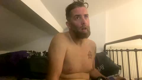 Snapshot of b4dafall44 chatting on December 12, 2024, 11:25 pm b4dafall44 online show from December 12, 2024, 11:25 pm