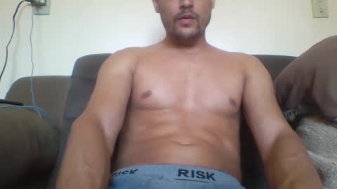 M4ll0y online show from February 9, 2025, 2:29 pm