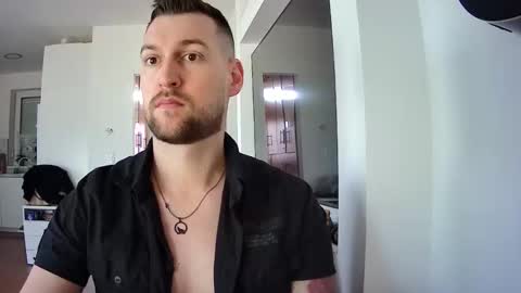 Snapshot of b_marco_ chatting on February 20, 2025, 10:27 am b_marco_ online show from February 20, 2025, 10:27 am