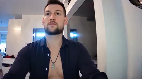 Snapshot of b_marco_ chatting on March 1, 2025, 3:27 pm b_marco_ online show from March 1, 2025, 3:27 pm