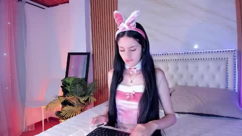 BARBIE online show from April 1, 2026, 11:55 am