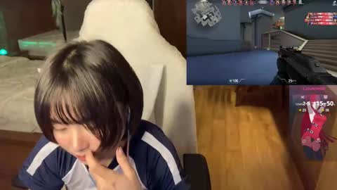 Snapshot of babiej_ chatting on October 21, 2025, 7:36 pm Jialyn online show from October 21, 2025, 7:36 pm