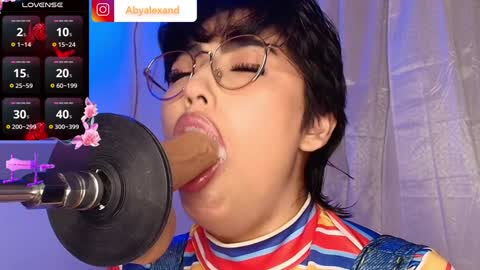 Snapshot of baby_alexx chatting on December 12, 2024, 9:30 am Alexandra followme on instragram abyalexand online show from December 12, 2024, 9:30 am