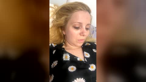 Snapshot of baby_blondee chatting on June 2, 2026, 7:38 pm Baby Blonde online show from June 2, 2026, 7:38 pm