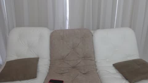 Snapshot of baby_emmaa chatting on February 1, 2025, 10:05 am Baby emmaa online show from February 1, 2025, 10:05 am