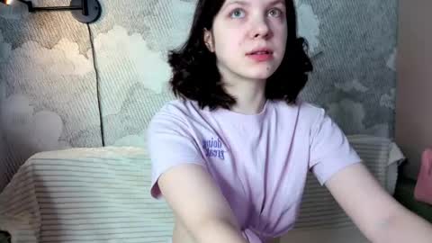 Evalena maybe just Eva online show from March 22, 2026, 5:00 am