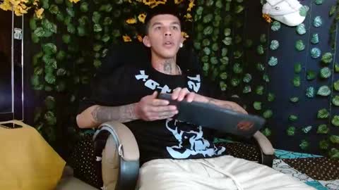 Snapshot of baby_gio chatting on December 11, 2024, 1:06 pm OF GxoXabs online show from December 11, 2024, 1:06 pm