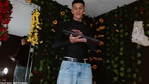 Snapshot of baby_gio chatting on December 23, 2024, 2:45 am OF GxoXabs online show from December 23, 2024, 2:45 am