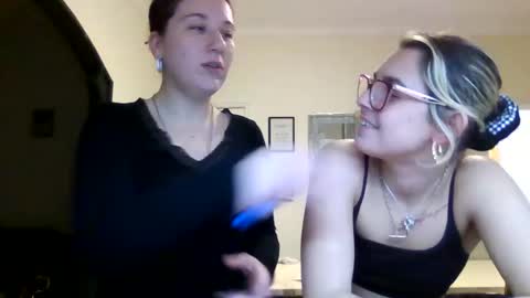 Snapshot of baby_girls2224 chatting on February 28, 2026, 8:10 pm baby_girls2224 online show from February 28, 2026, 8:10 pm