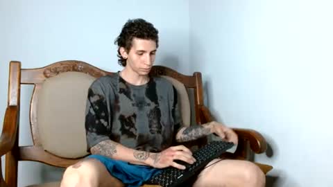 baby hott online show from July 16, 2026, 1:55 am