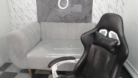 Snapshot of baby_khloe_b chatting on March 16, 2026, 1:04 pm baby_khloe_b online show from March 16, 2026, 1:04 pm