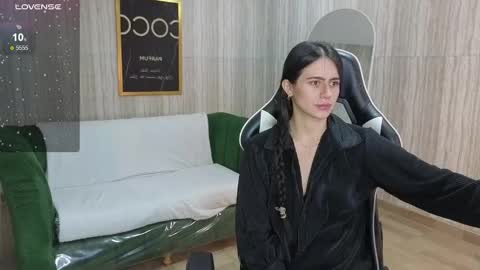 Snapshot of baby_lush_t chatting on September 20, 2025, 7:37 pm Bella online show from September 20, 2025, 7:37 pm