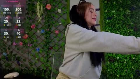 Snapshot of baby_nyco chatting on October 21, 2025, 6:08 pm Baby Nico online show from October 21, 2025, 6:08 pm