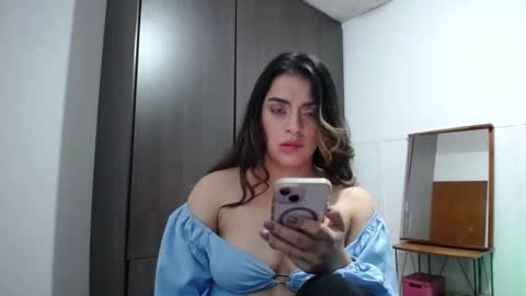 Snapshot of baby_roose chatting on December 14, 2024, 7:07 am Baby online show from December 14, 2024, 7:07 am