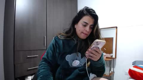 Snapshot of baby_roose chatting on January 5, 2025, 10:10 am Baby online show from January 5, 2025, 10:10 am