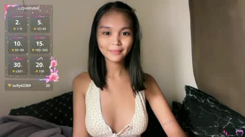 baby_zoexx online show from June 18, 2026, 3:49 pm