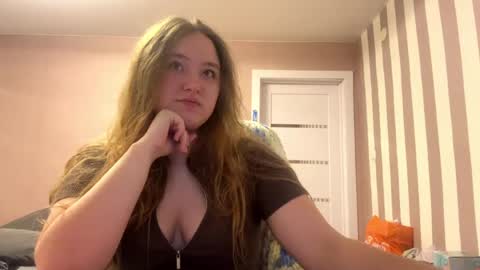 Katerina online show from June 3, 2026, 9:53 pm