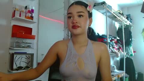babybombom08 online show from June 1, 2026, 7:15 pm