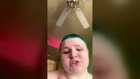 babycakespnw710 online show from April 9, 2026, 3:39 pm