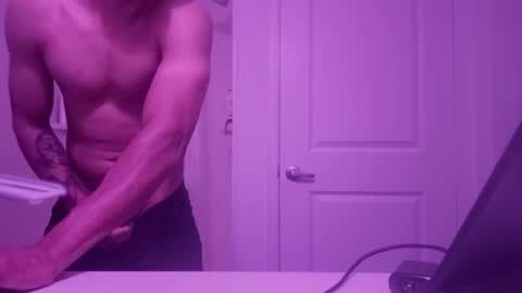 DADDY online show from May 16, 2026, 1:02 am