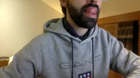 Snapshot of babyhardy chatting on December 13, 2024, 11:23 am Tom A. online show from December 13, 2024, 11:23 am